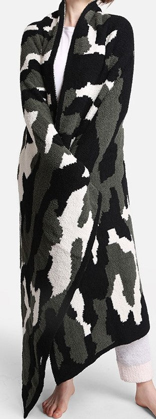 Luxury Camouflage Print Throw Blanket