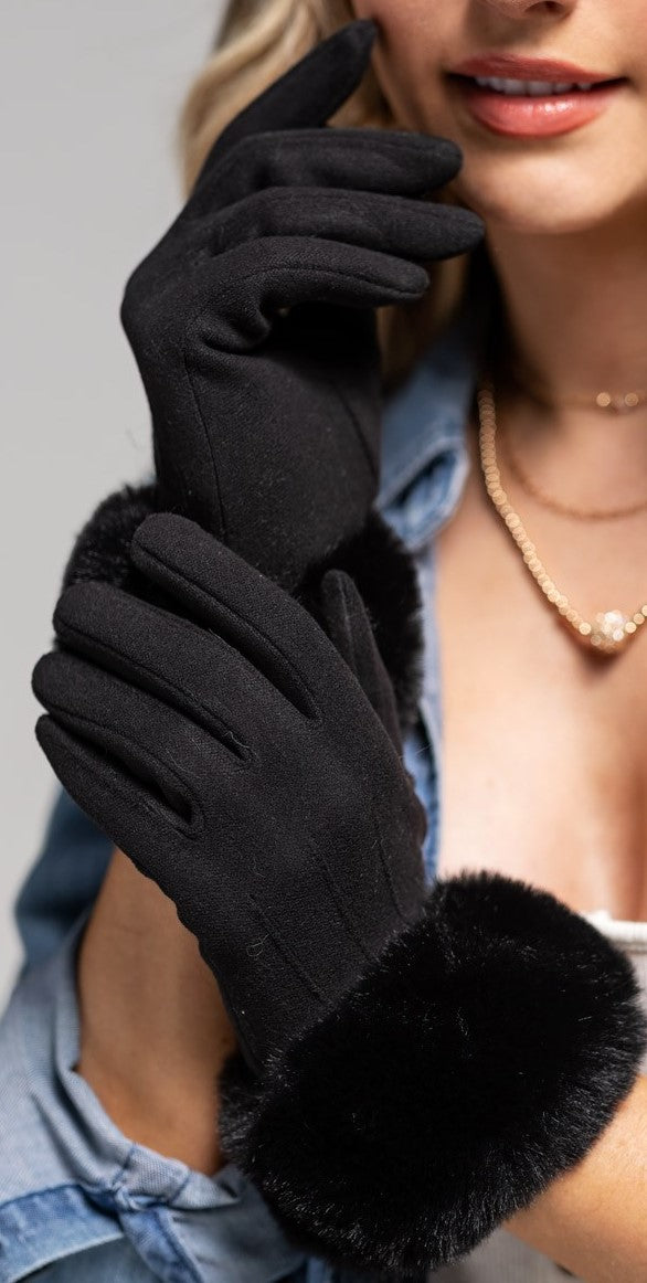 Luxurious Pin Tuck Gloves with Fur Cuff - Available in 3 Colors