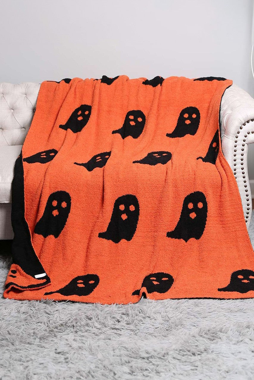 Reversible Ghost Patterned Throw Blanket