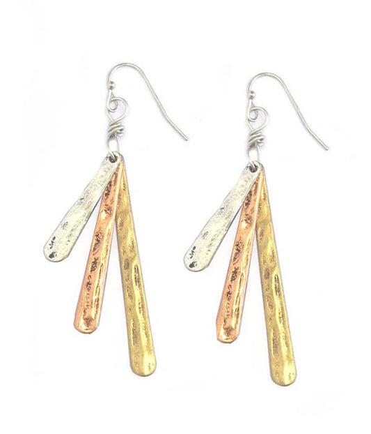 ( M491 )  CHICO STYLE VINTAGE MULTI METAL BAR EARRING