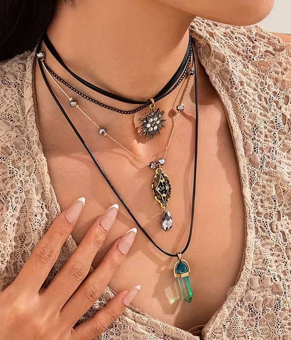 ( L082 )  BOHEMIAN MULTI LAYER NECKLACE