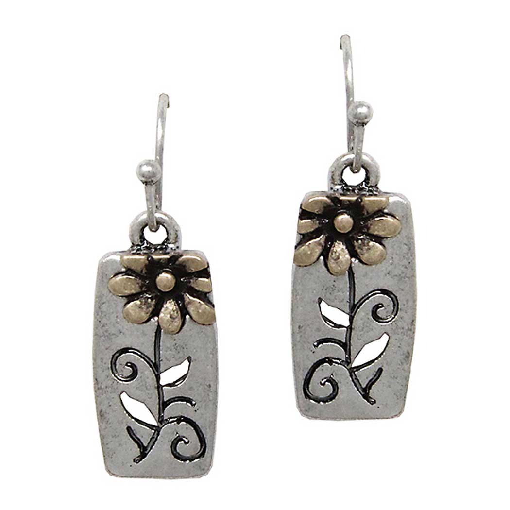 ( M649 )  vintage metal earrings